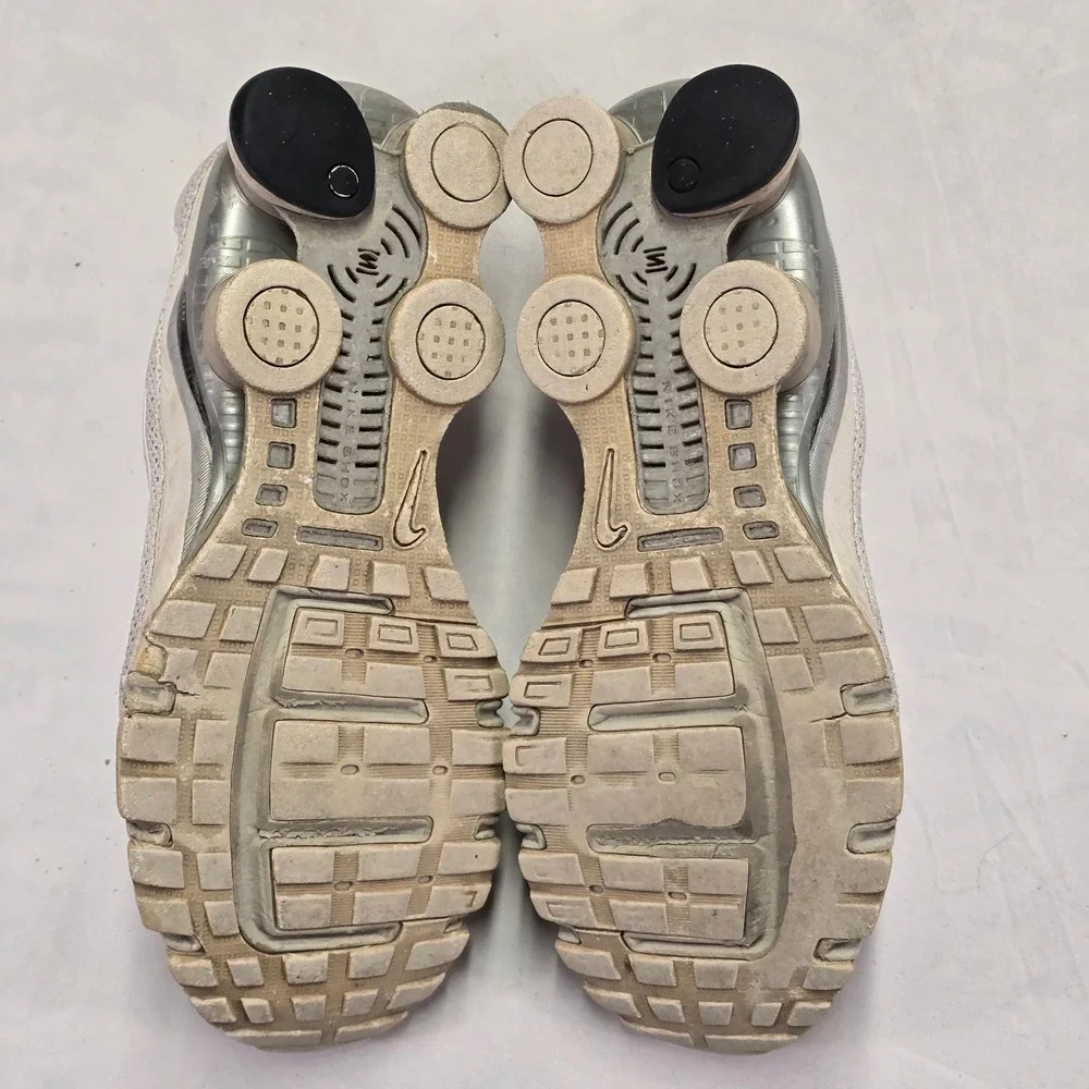 Nike Shox Metallic Silver White Mens‎ Size 9 Vintage 2006 Shoes 315378-112